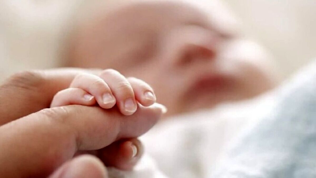 تجاوز به نوزاد ۲ ماهه توسط پدرش+ عکس