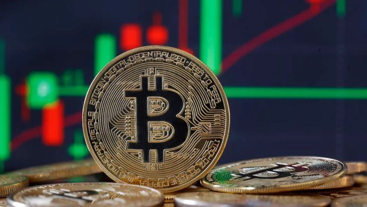 قیمت بیت کوین از مرز ۹۰,۰۰۰ دلار عبور کرد!