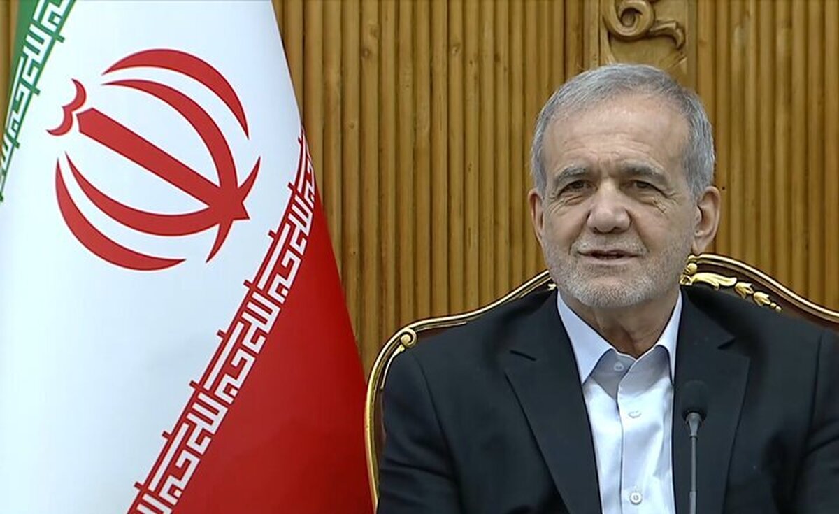 ایراد گرفتن پزشکیان از مترجم: چرا بعضی حرفهایم را ترجمه نکردی؟ + فیلم