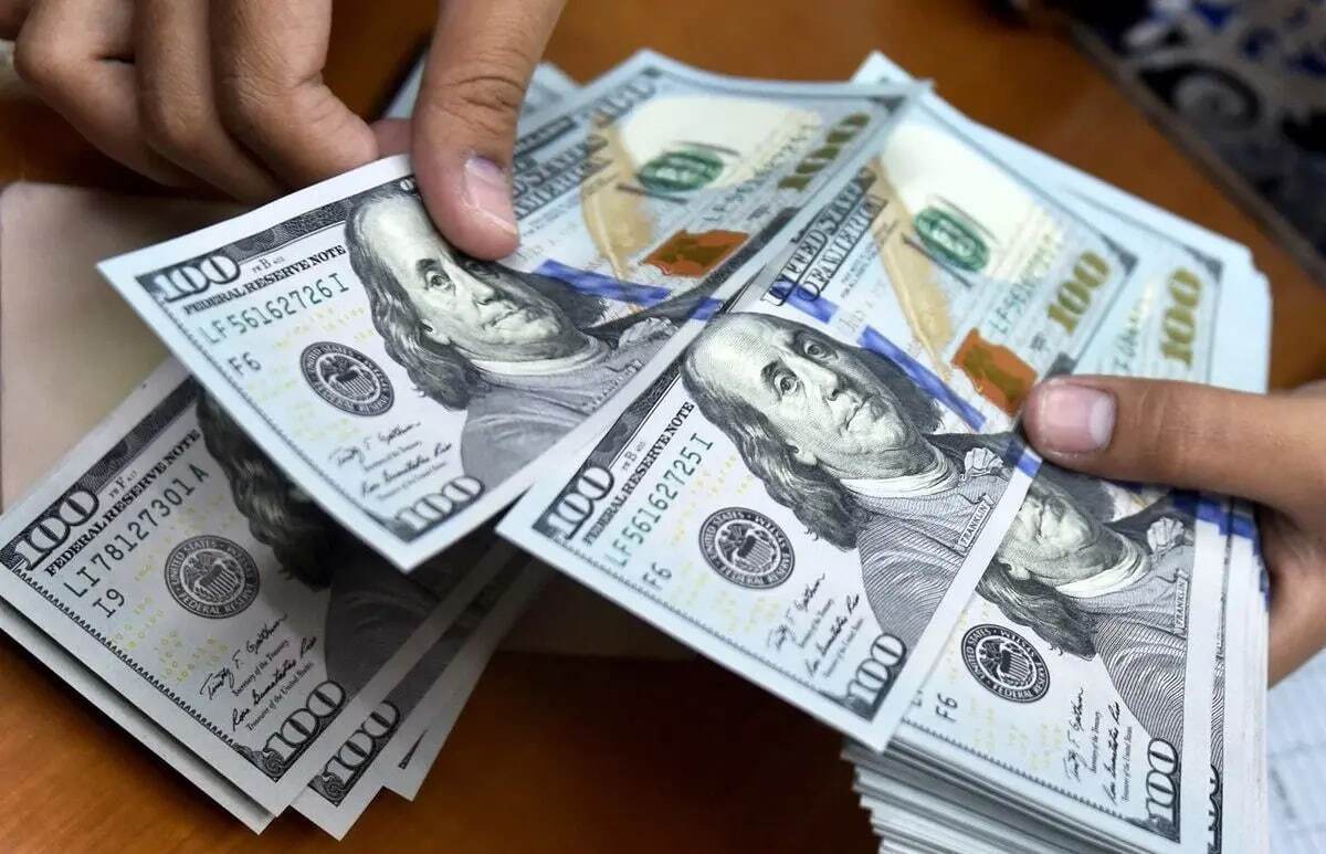 پیشبینی قیمت دلار ۱۱ اردیبهشت ۱۴۰۴