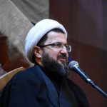 سخنان حجت‌الاسلام ماندگاری در پاسخ به فرد معترض در مسجد جمکران