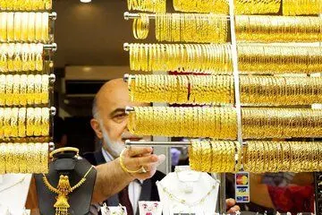 قیمت طلا پایین کشید | قیمت هر گرم طلای ۱۸ عیار