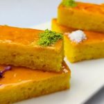 طرز تهیه کیک شربتی بهارنارنج و زعفران+ نکات و فوت‌وفن‌ ها