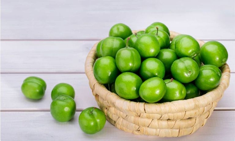 کالری گوجه سبز چقدر است؟