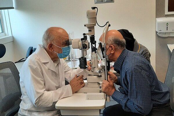 طفره بیمههای تکمیلی از حمایت چشمیها؛ تعرفه دولت روی چشمشان نمیرود!