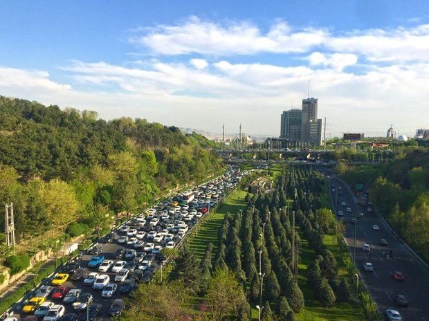 نفس راحت تهران در اردیبهشت / هوای پایتخت همچنان در وضعیت قابل قبول