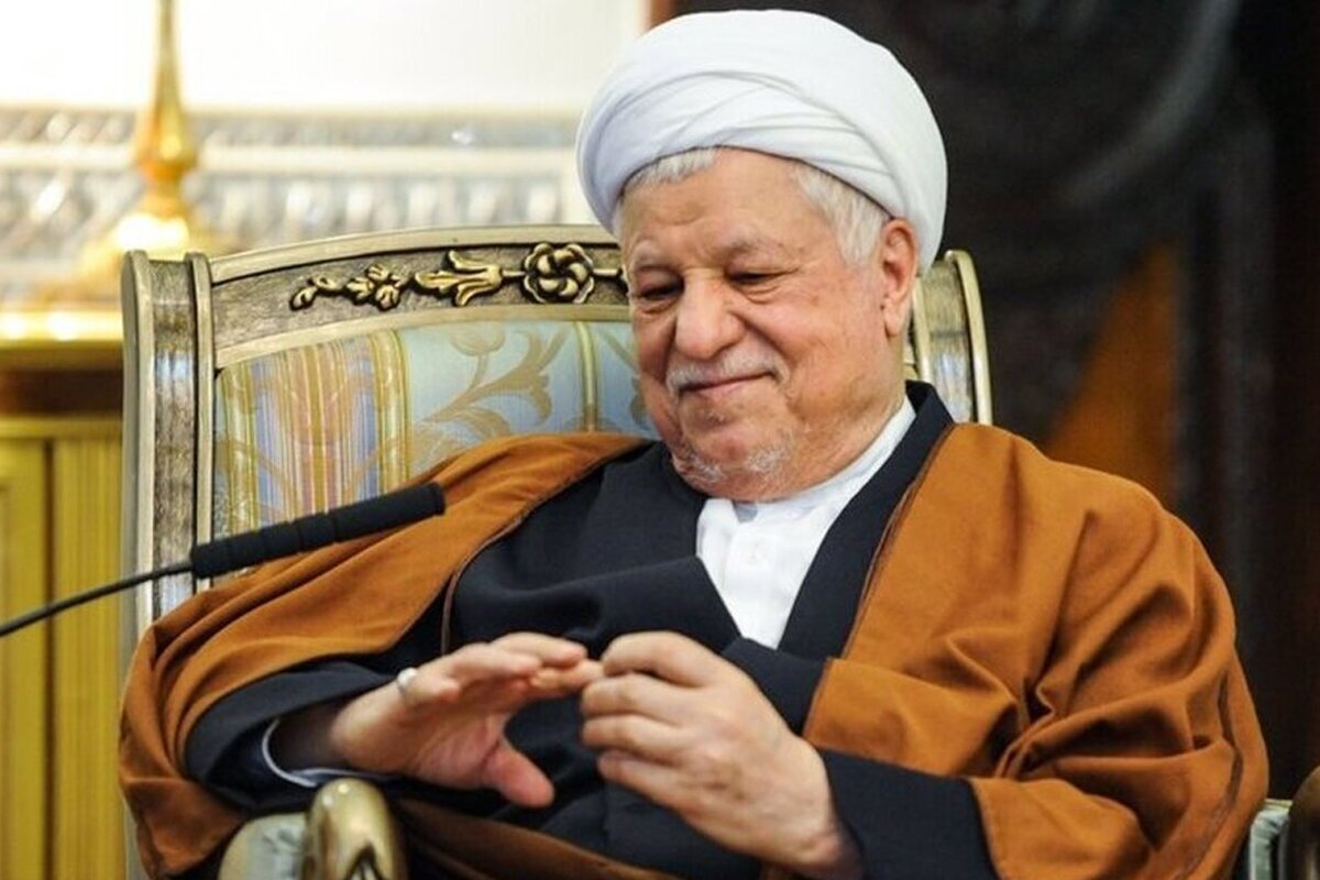 هاشمی رفسنجانی با لباسی اسپرت در ژاپن! + عکس