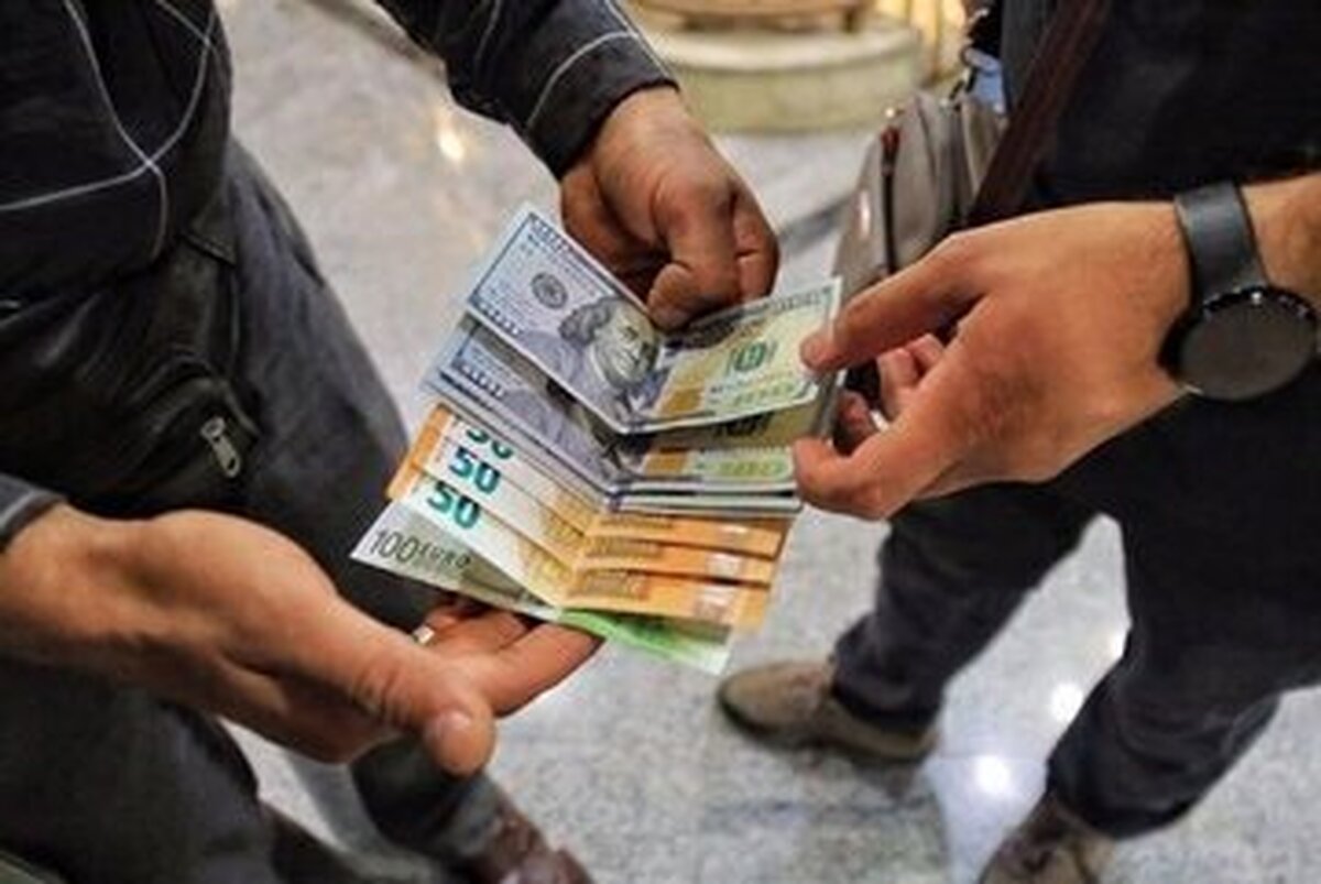 پیشبینی یک کارشناس از قیمت دلار تا پایان تیر ۱۴۰۴/ نرخ واقعی دلار را چگونه محاسبه کنیم؟