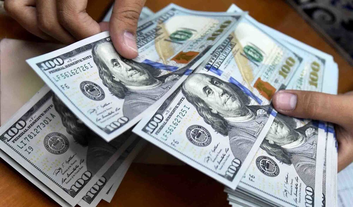 سقوط بزرگ قیمت دلار امروز ۲۰ اردیبهشت ۱۴۰۴؟ / پالس مثبت به بازار ارز رسید