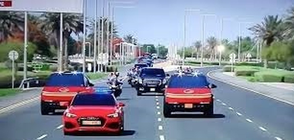 اسکورت ترامپ در قطر با سایبرتراک تسلا+ فیلم