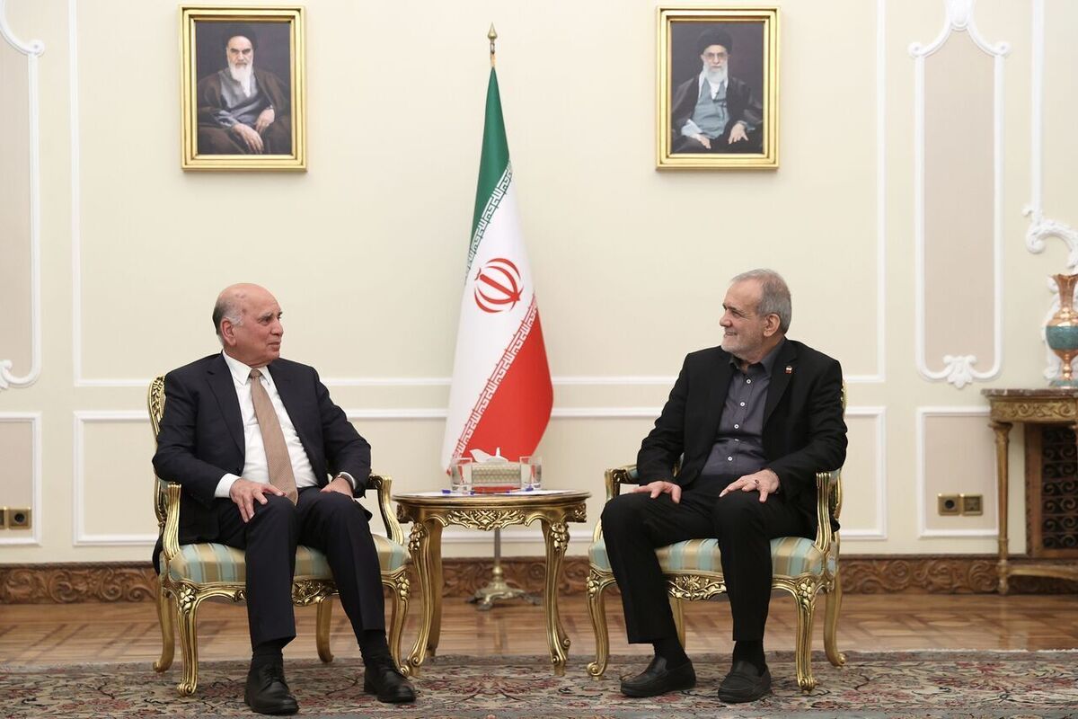 برای پیشرفت ملت ایران از کسی اجازه نمیگیریم