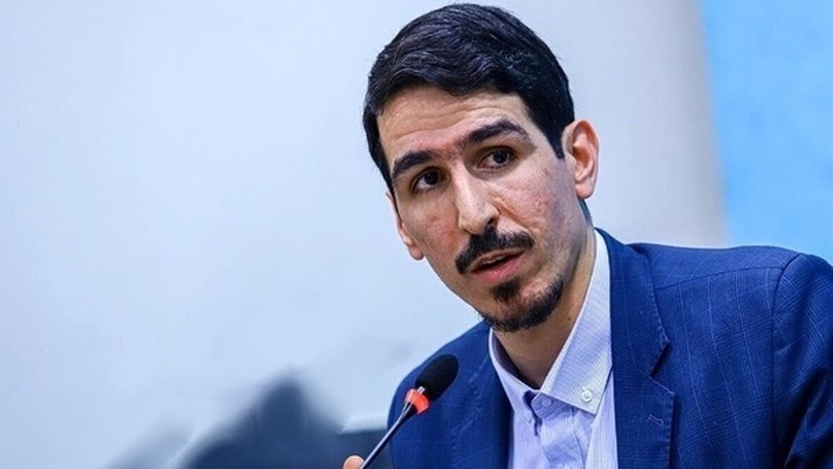 حمله تند مالک شریعتی به شمخانی؛ این کشتیها و مالکیتها از کجا آمده؟
