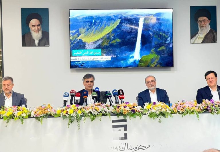 عرضه ۲۰۰ میلیون یورویی اوراق صکوک مرابحه ارزی فولاد مبارکه در مرکز مبادله ایران