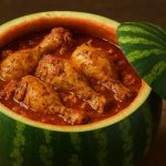 طرز تهیه خورشت در پوست هندوانه؛ تجربه‌ای متفاوت
