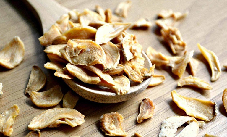 خشک کردن موسیر؛ راهنمای قدم به قدم برای نگهداری طولانی مدت