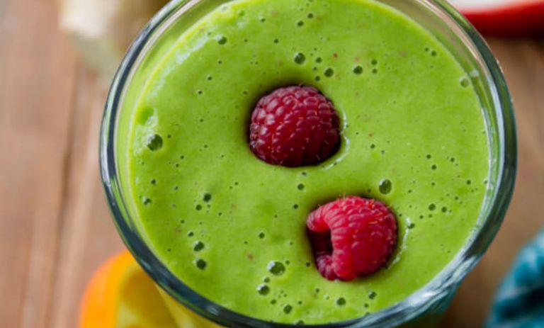 طرز تهیه آب گوجه سبز؛ به روش فوری