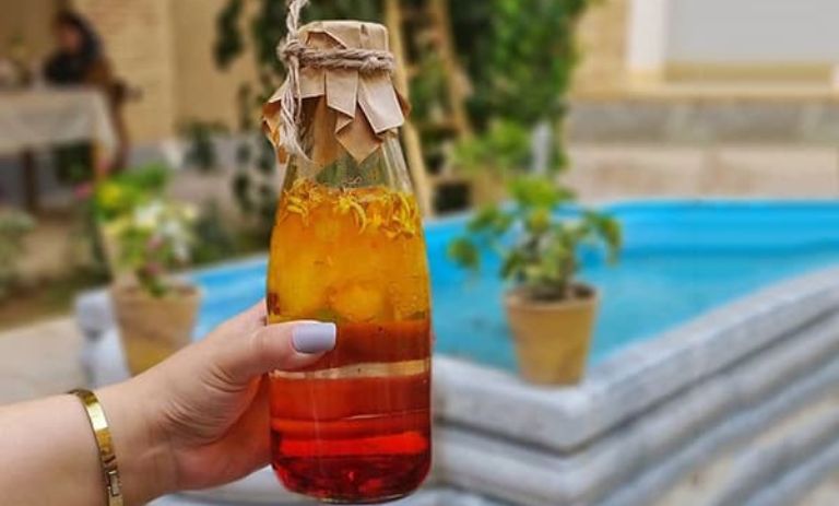 طرز تهیه شربت بهار نارنج و بیدمشک+ نکات خوشمزهتر شدن