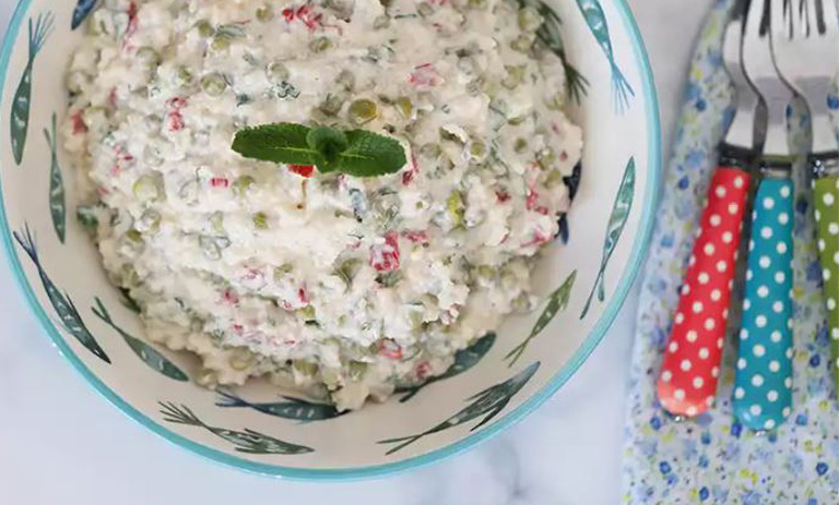 طرز تهیه سالاد نخود فرنگی ترکیه ای؛ با طعمی متفاوت