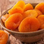 کالری قیسی (برگه زردآلو) چقدر است؟