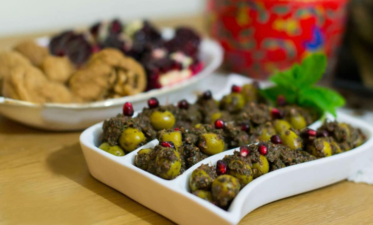 کالری زیتون پرورده چقدر است؟