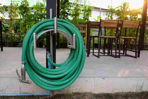 تعبیر خواب شیلنگ برای زن متاهل و باردار و دختر مجرد از روانشناسی