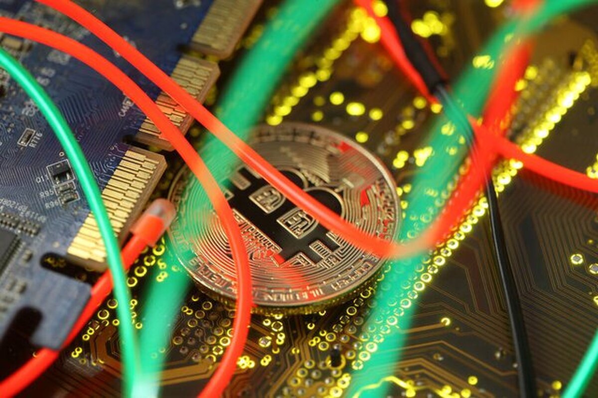 آخرین وضعیت بازار رمزارزها در جهان/ حرکت قیمت بیتکوین محدود شد