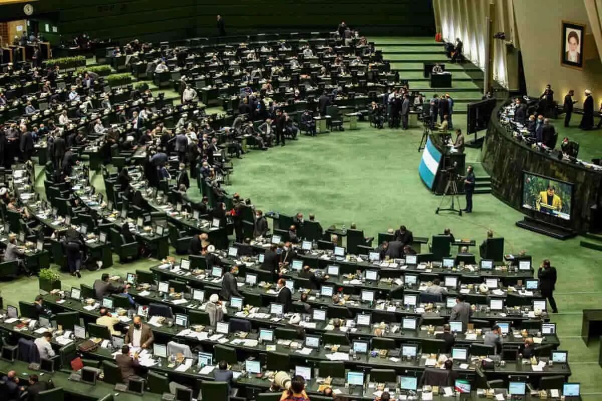 هشدار مجلس درباره قطعنامه شورای حکام