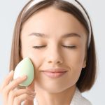 بهترین روش شستن بیوتی بلندر/ترفندهای ساده برای شستن براش آرایشی