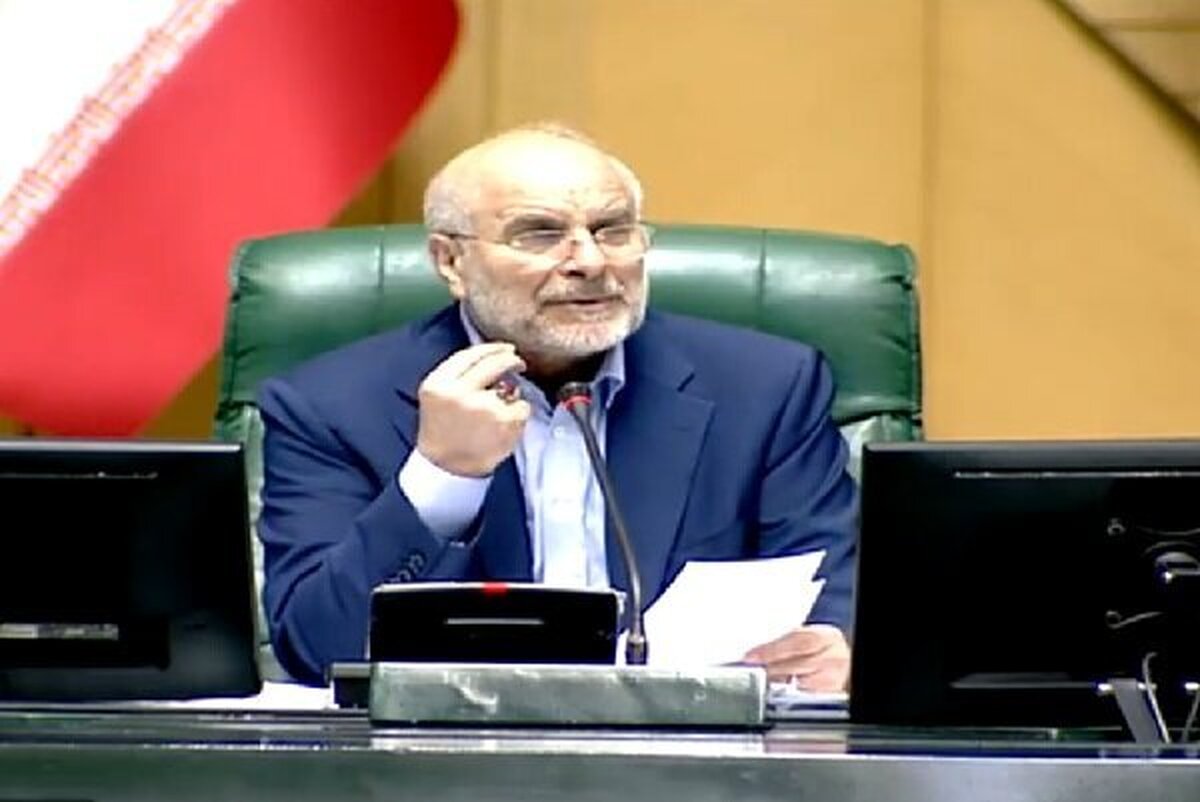 رئیسجمهور نامحترم آمریکا تحریمهایی که برداشته نشده را دوباره برقرار میکند