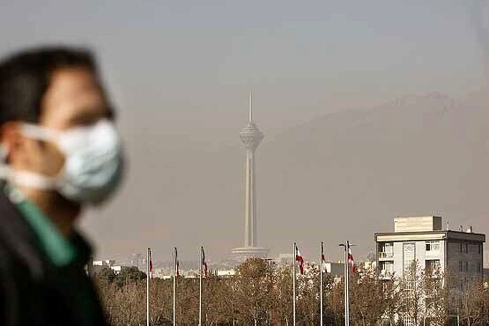 تنفس هوای آلوده در تهران با شاخص ۱۲۲