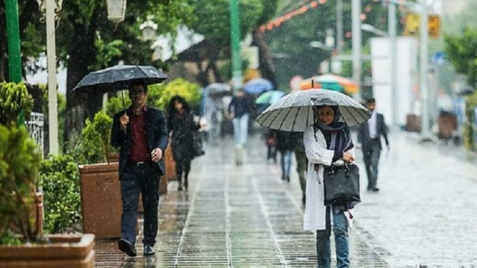 وزش باد و رگبار پراکنده در برخی از استان‌ها 