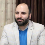 توجیه عجیب رضا عاشری برای توهین به پزشکیان به جای عذرخواهی: من طنازم!+ عکس