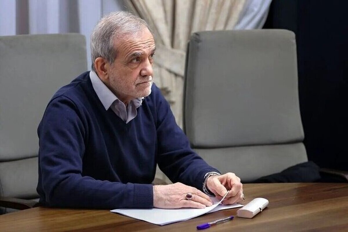 دیدار پزشکیان با برخی از خانوادههای آسیبدیده از جنگ ۱۲ روزه