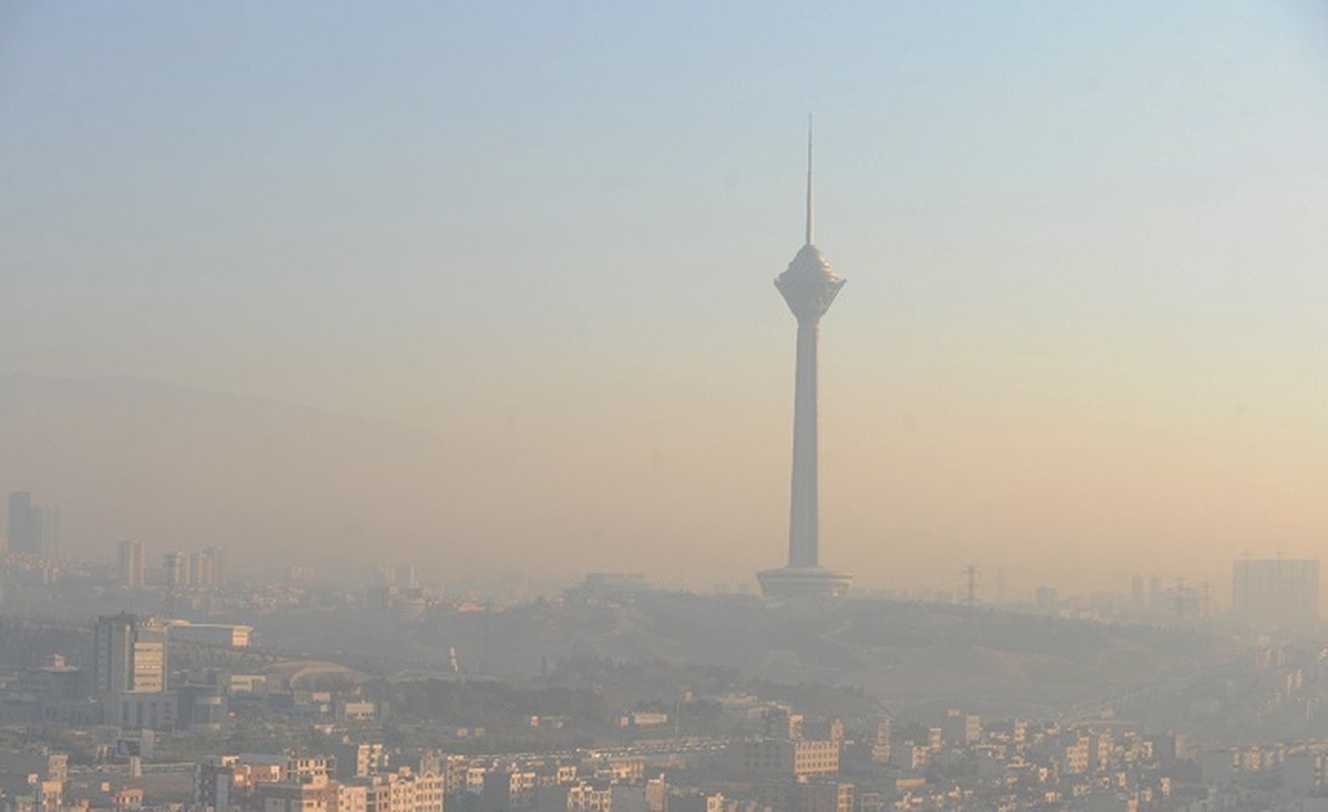 جزئیات و تصاویر جدید از آتش و دود شدید غرب تهران + فیلم