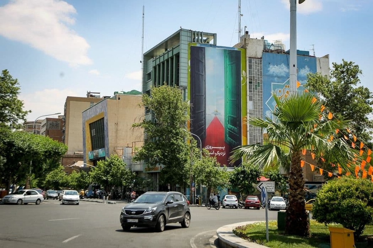 یک بی دقتی عجیب از سوی شهرداری در میدان فلسطین!