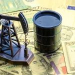 کاهش قیمت نفت با تشدید جنگ تجاری/ بازار نفت در سایه تنش آمریکا و اروپا