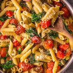 طرز تهیه پاستا گوجه فرنگی و اسفناج به روش ایتالیایی‌ها