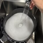 روش‌های تمیز کردن سریع و آسان سرخ‌کن بدون روغن