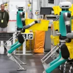 آمازون می‌خواهد 600 هزار کارمند آمریکایی را با ربات جایگزین کند