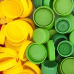 2 روش جالب نجات گیاهان با استفاده از درب بطری