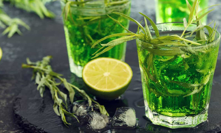 طرز تهیه دمنوش ترخون+ بهترین زمان مصرف