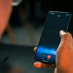 نسل آلفا تا سال ۲۰۲۸ کیبورد را کنار گذاشته و فرمان صوتی هوش مصنوعی را جایگزین می‌کند