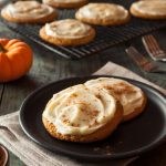 کوکی کدو حلوایی؛ شیرینی خوشمزه و نرم برای عصرهای پاییزی