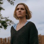 طعنه خالق «بریکینگ بد» در تیتراژ سریال Pluribus: ساخته انسان نه هوش مصنوعی!